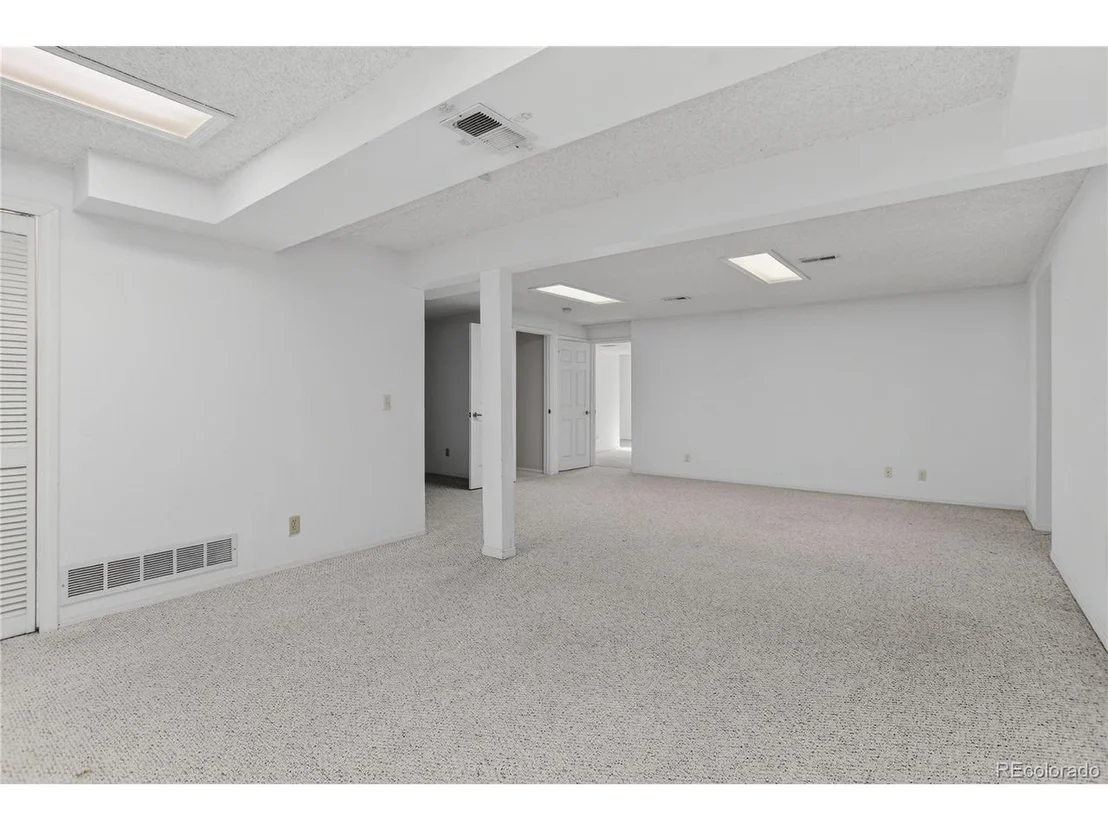 Photo of 7971 Arrowhead Ct