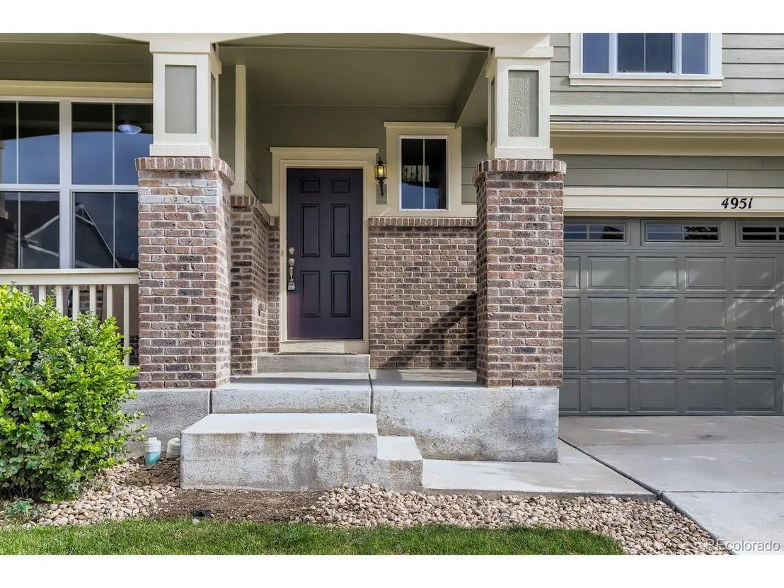 Photo of 4951 Eagan Cir