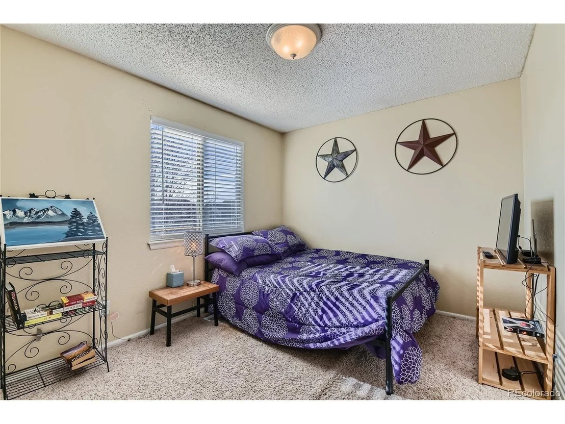 Photo of 2439 Cherry Cir