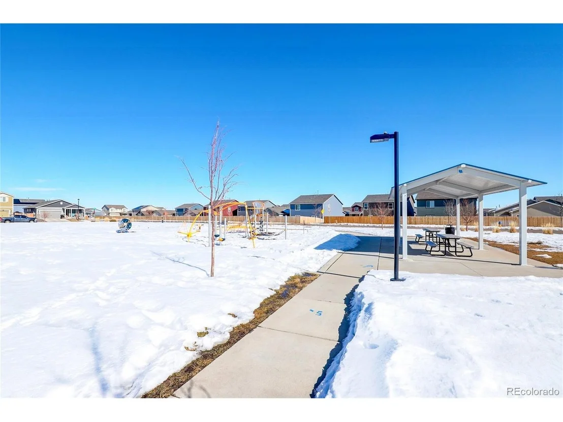 Photo of 47363 Iris Ave
