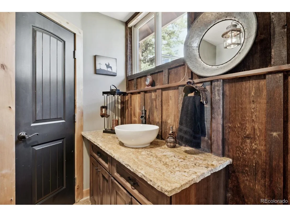 Photo of 128 Dekker Dr