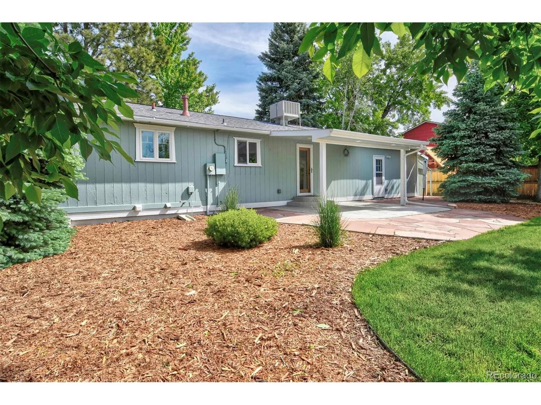 Photo of 7672 Concord Dr