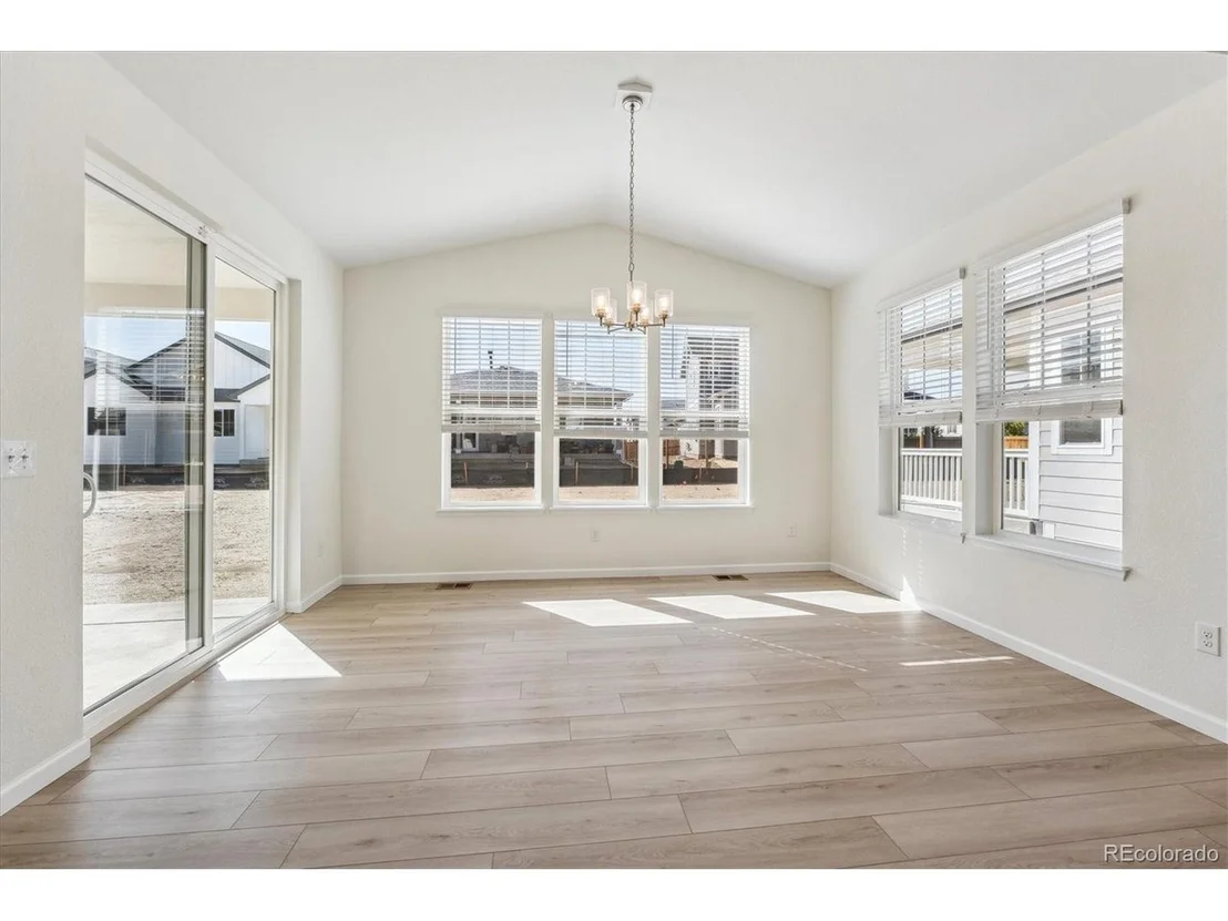 Photo of 1140 Colony Dr