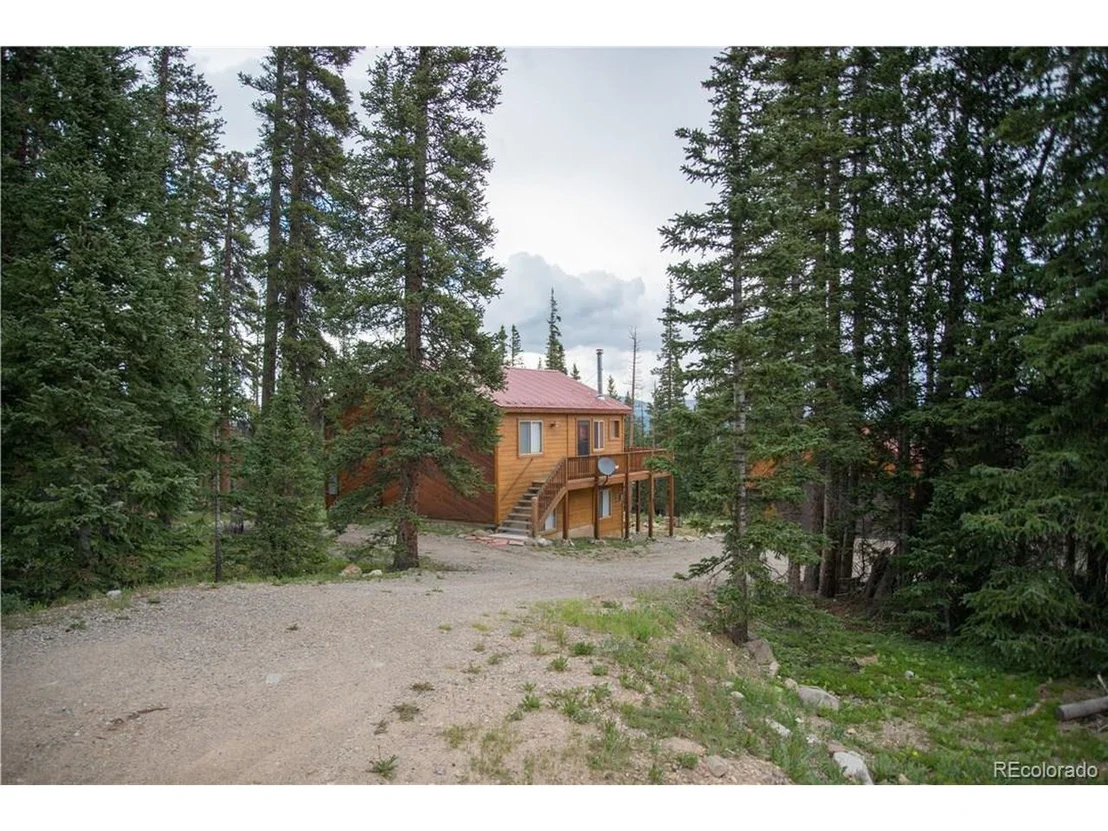 Photo of 765 Mountain View Dr