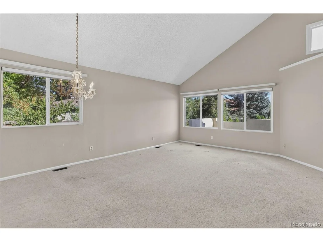 Photo of 7971 Arrowhead Ct