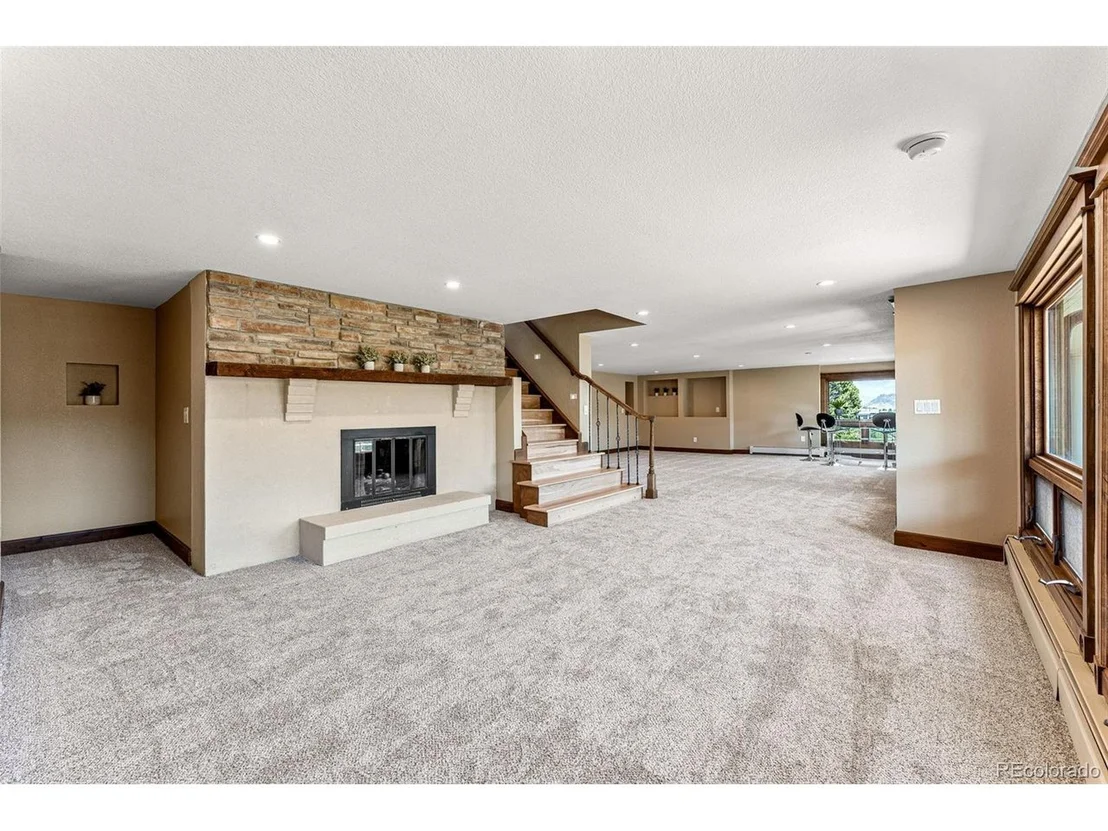 Photo of 5970 Crestbrook Dr