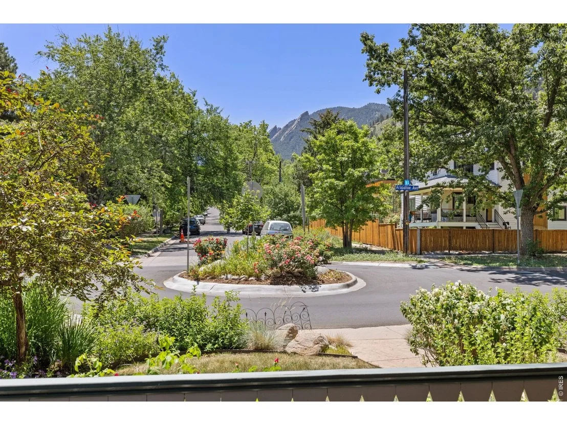Photo of 497 Arapahoe Ave