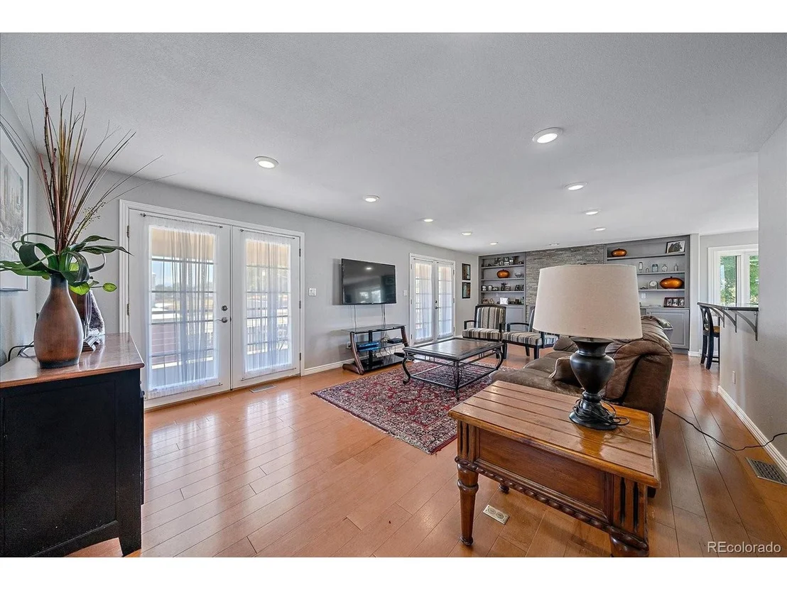 Photo of 7980 Barber Dr