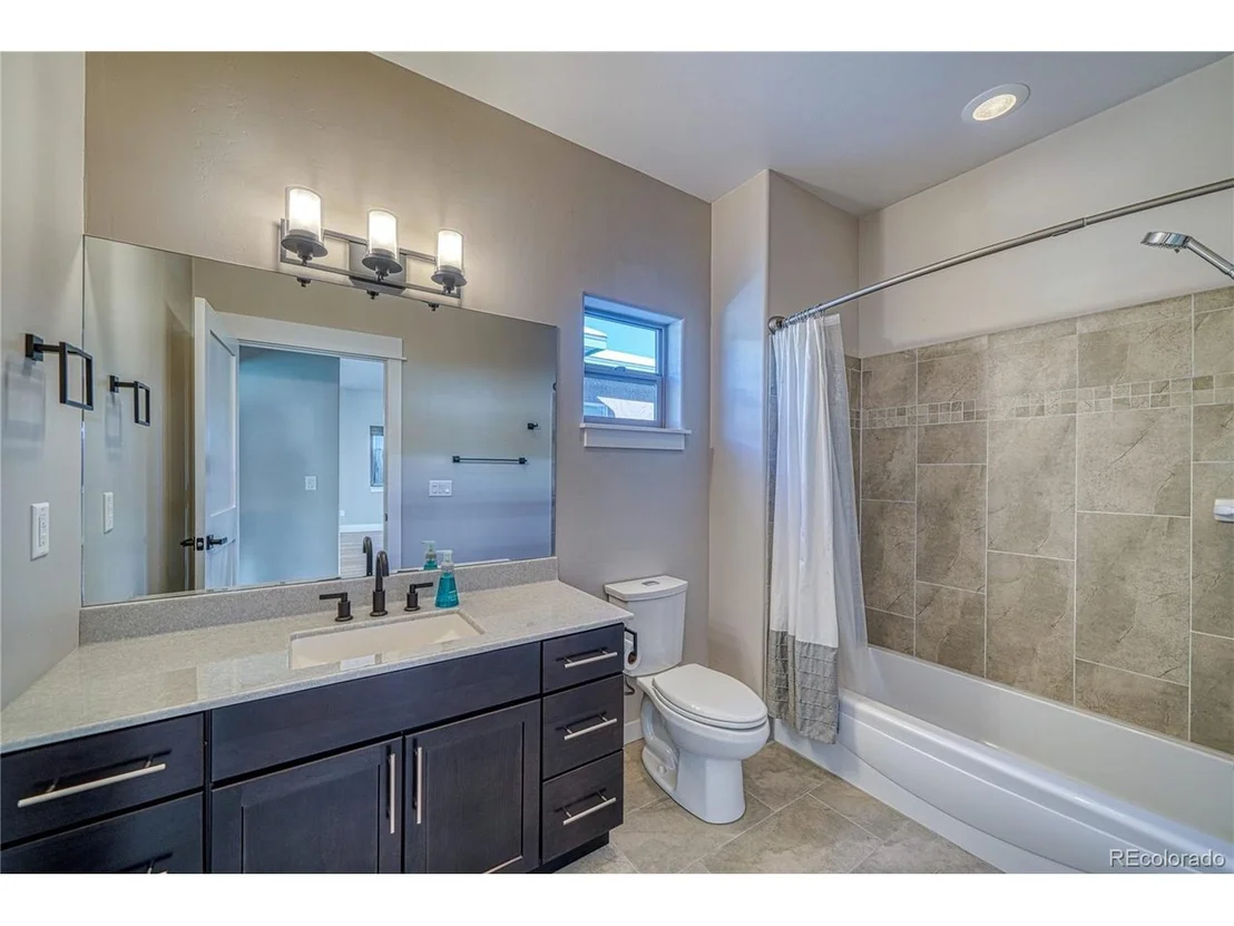 Photo of 117 Crestone Mesa Dr
