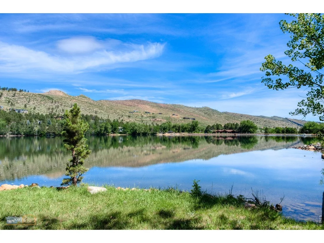 Photo of 2959 S Lakeridge Trl