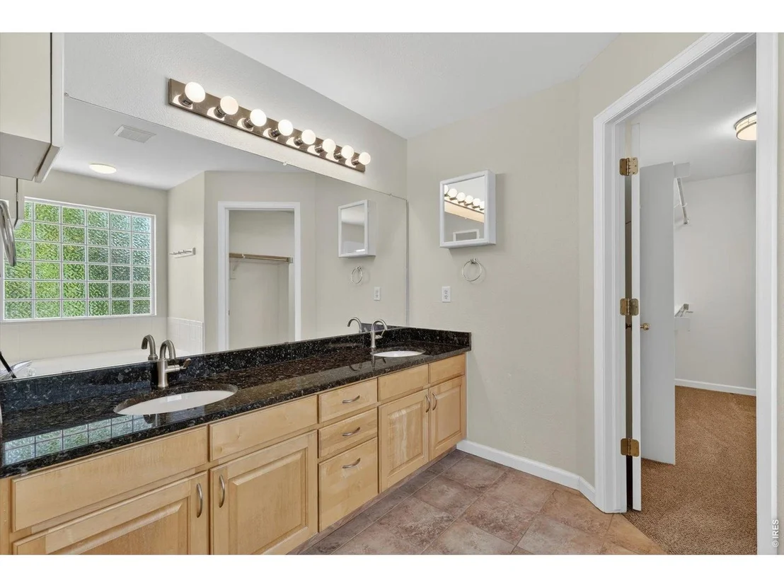Photo of 1106 Button Rock Dr