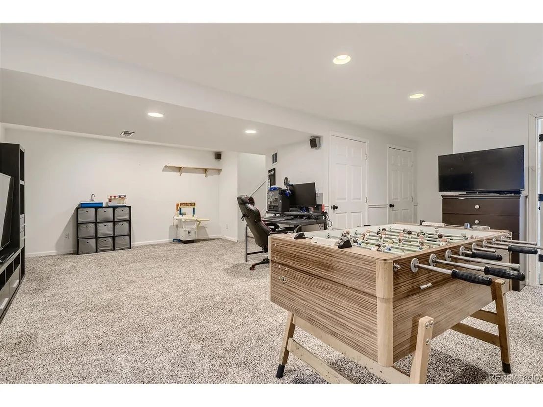 Photo of 11335 Haswell Dr