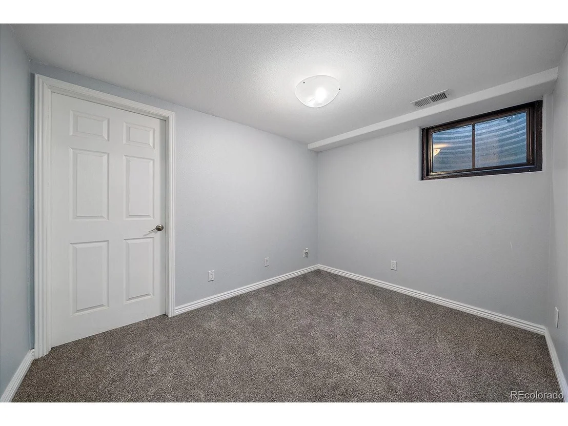 Photo of 7980 Barber Dr
