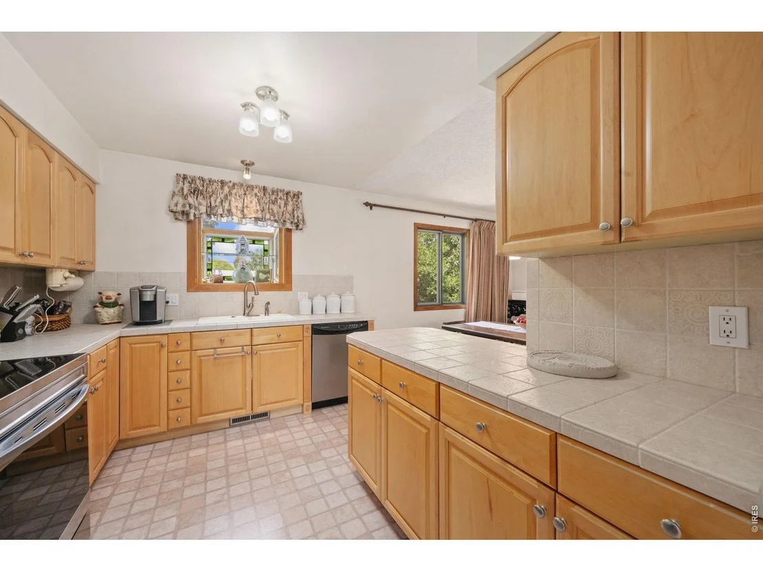 Photo of 150 Sunflower Dr