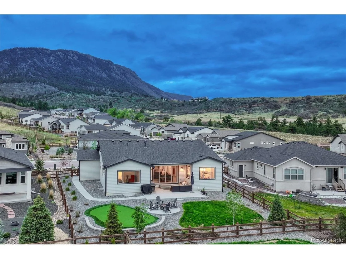 Photo of 4445 Mesa Top Dr