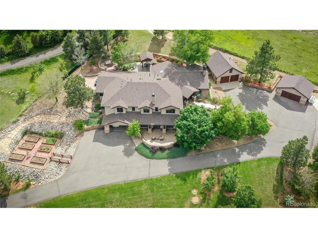 Photo of 5335 Pine Ridge Rd