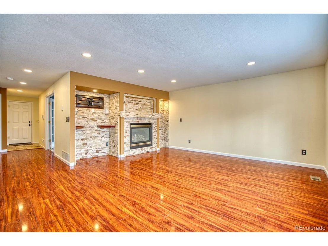 Photo of 2320 Flagstaff Dr