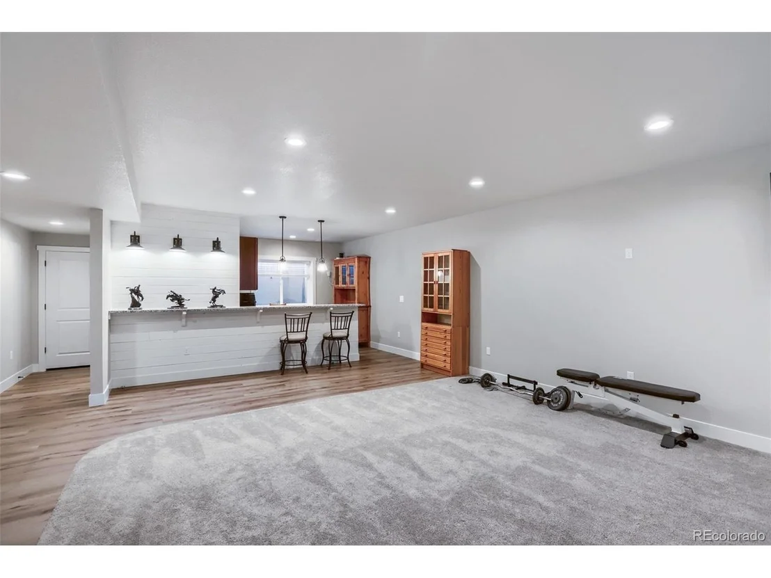 Photo of 505 Remington Dr