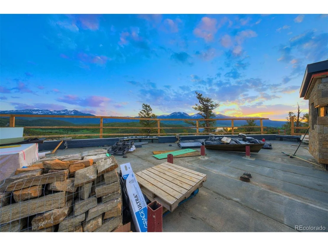 Photo of 303 High Meadow Dr