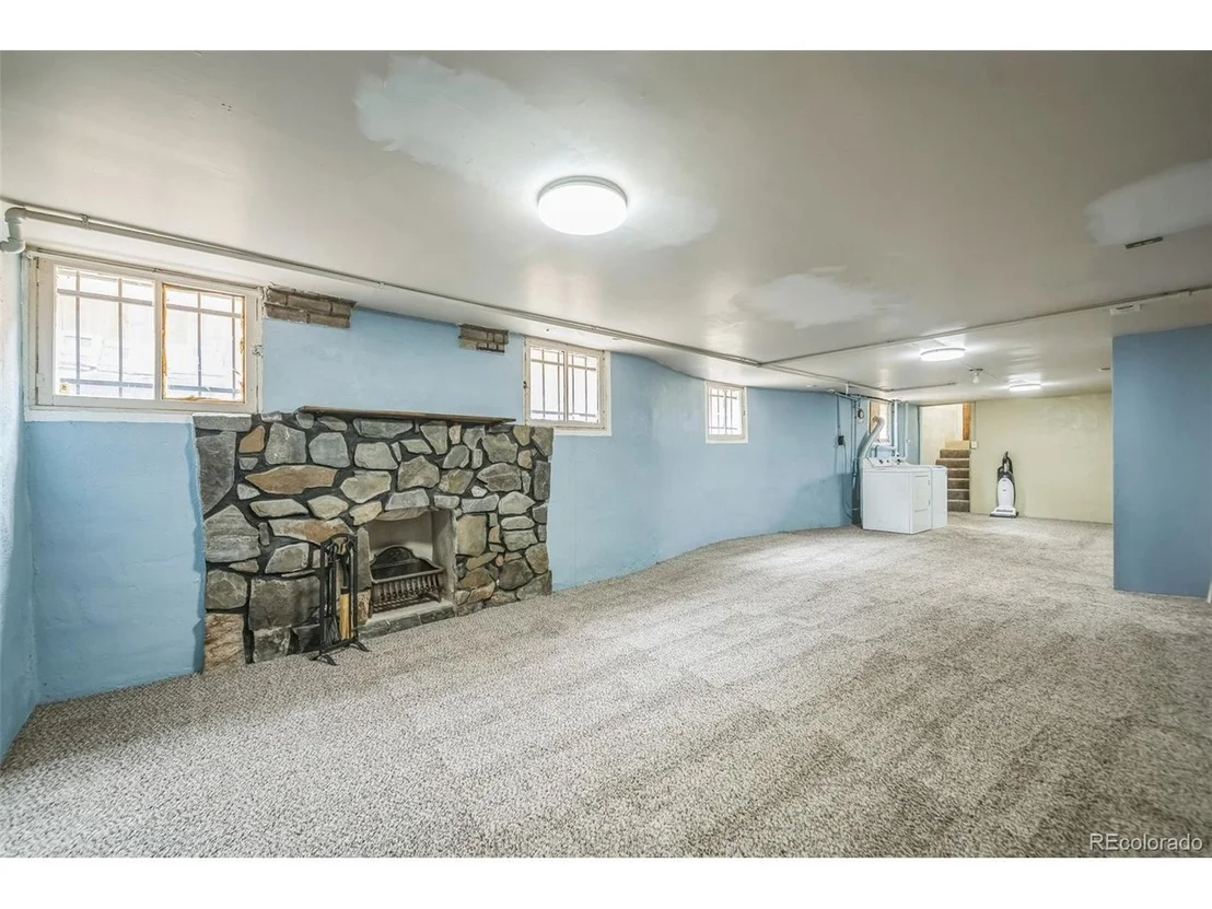 Photo of 3024 W Denver Pl