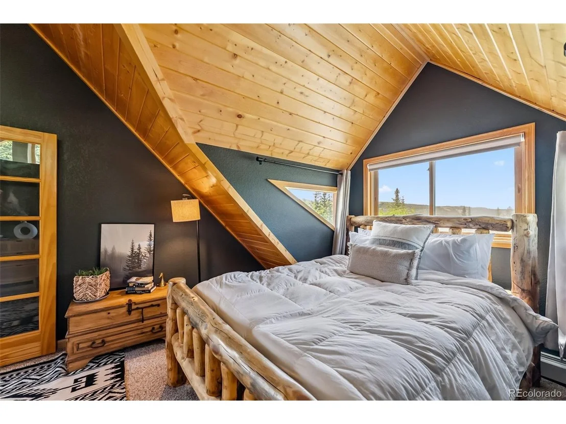 Photo of 1375 Roberts Rd