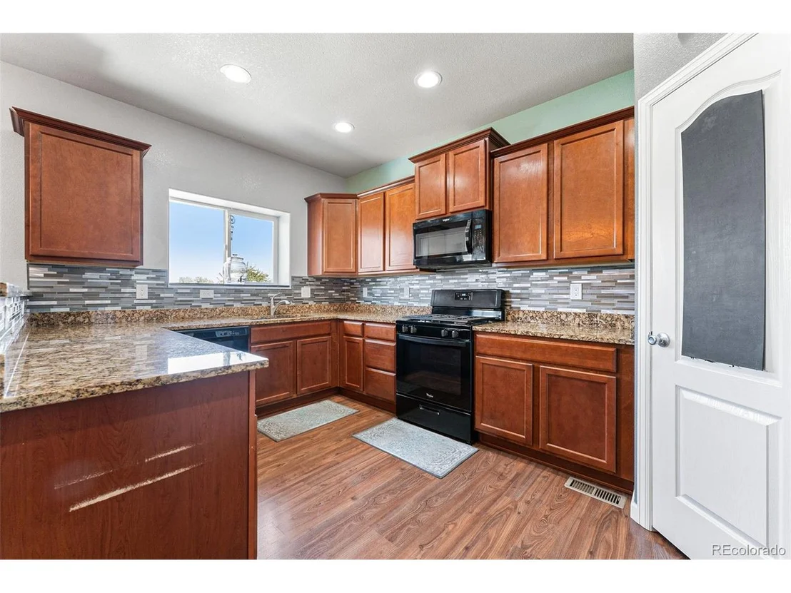 Photo of 4547 E 95th Dr