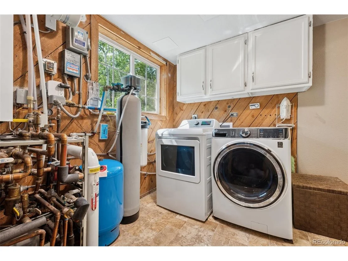 Photo of 264 Whiskey Jay Hill Rd