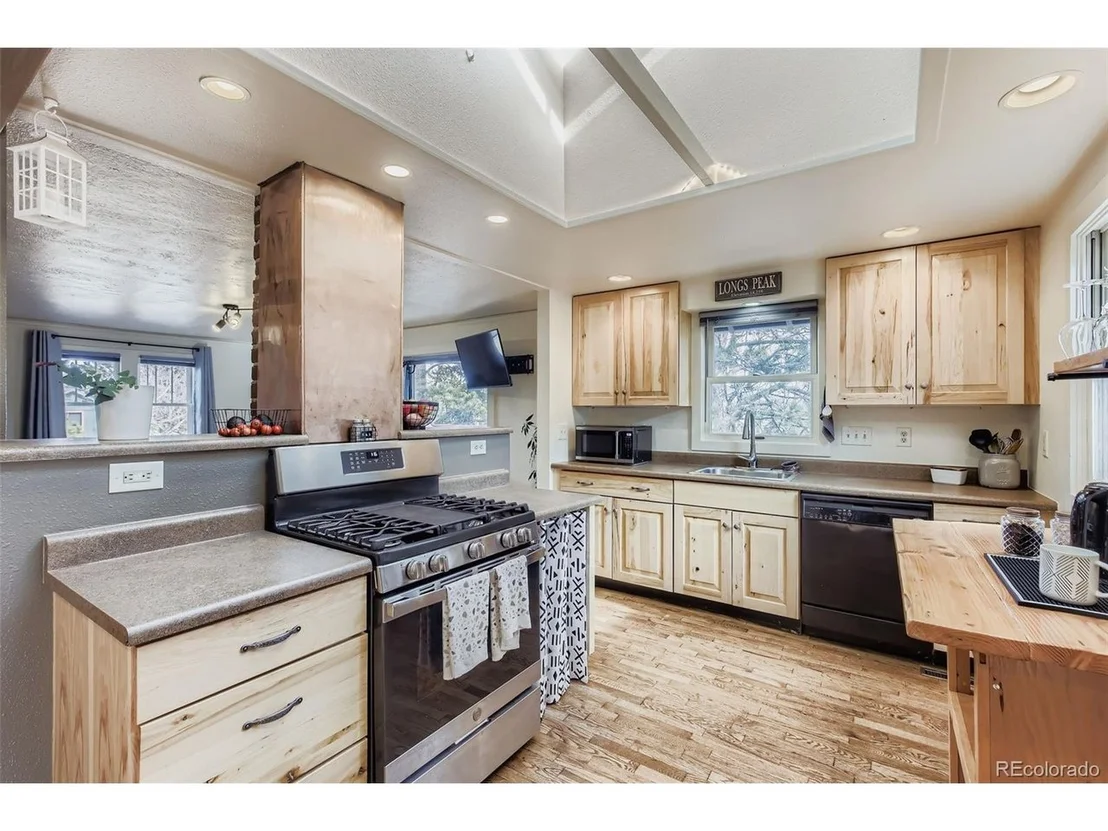Photo of 178 Stanley Circle Dr