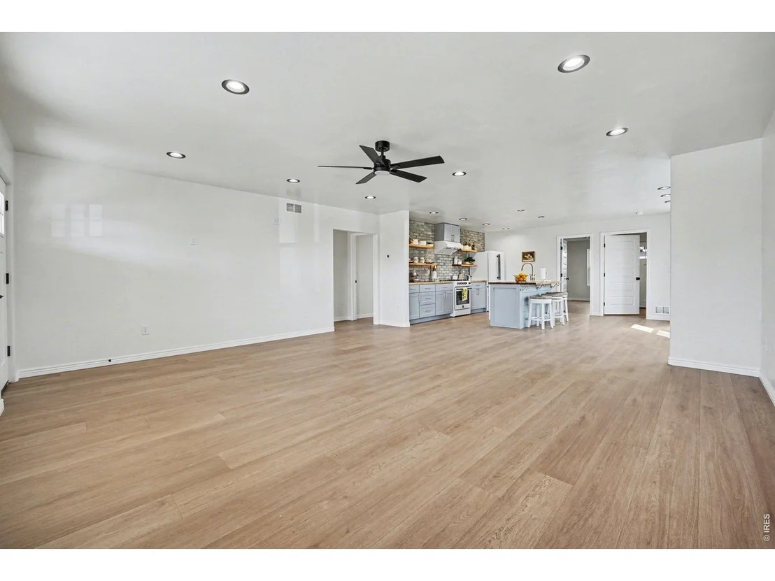 Photo of 125 6th St