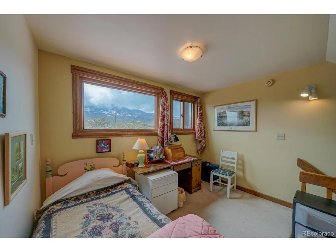 Photo of 6485 Divide Dr