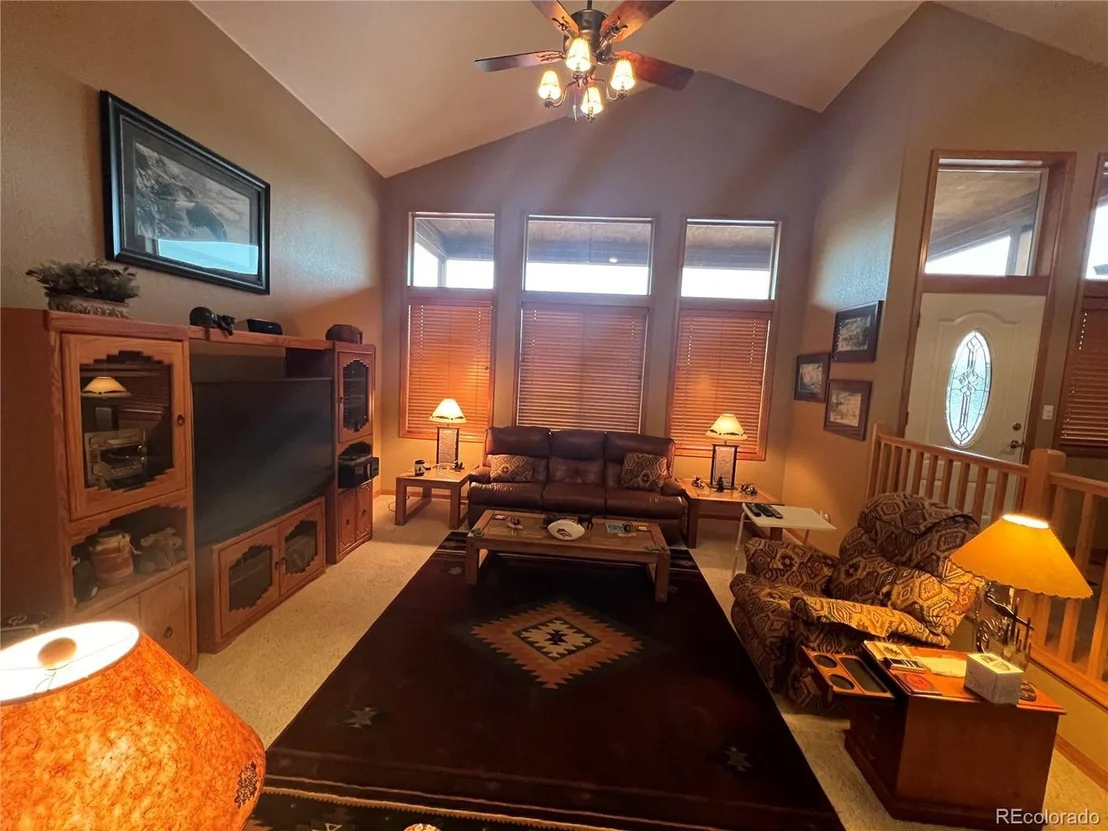 Photo of 67 Burland Dr