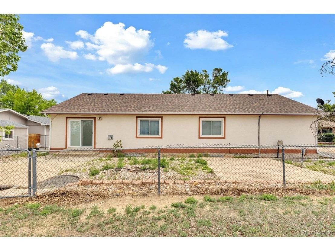 Photo of 35 Sunset Ct
