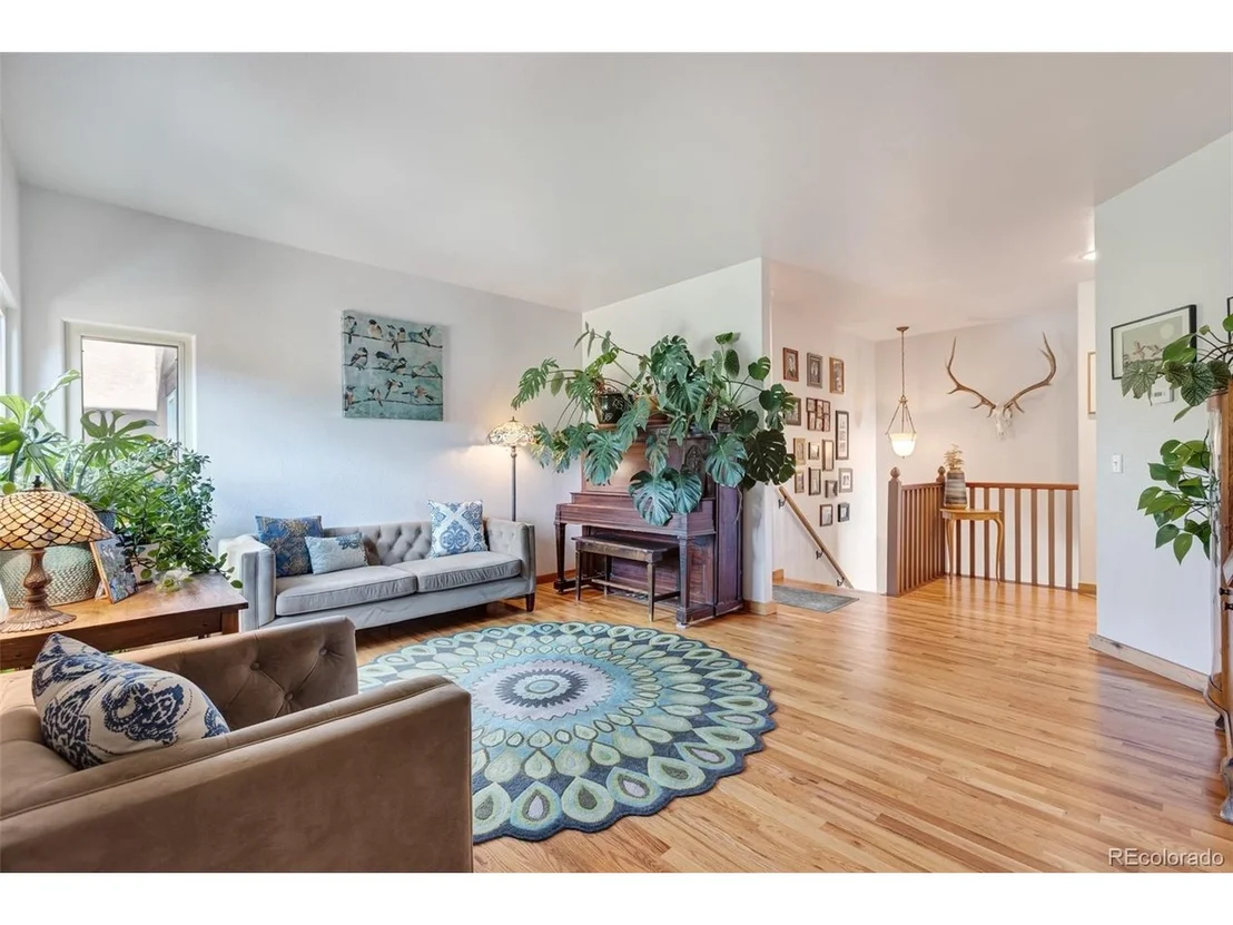 Photo of 6396 Terrace Ln