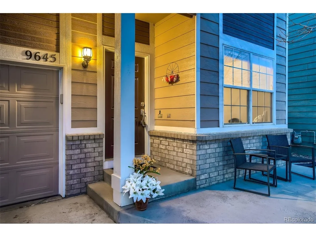 Photo of 9645 Lansing Cir