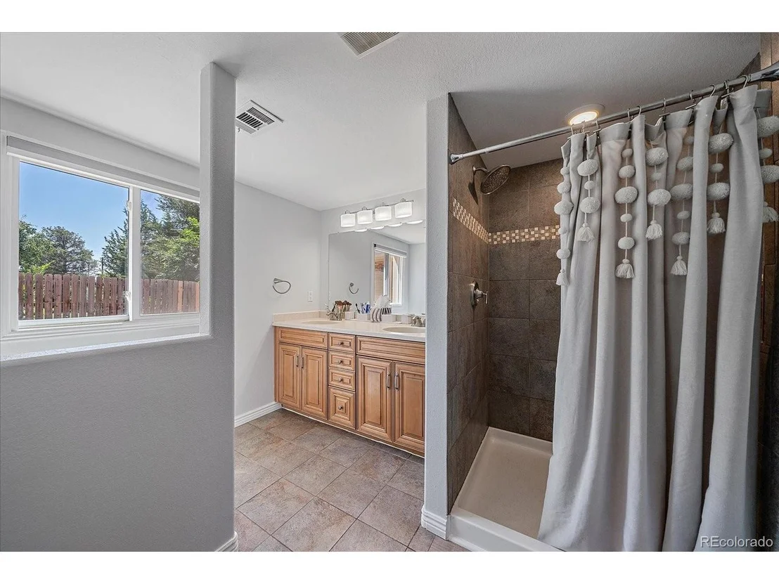 Photo of 7980 Barber Dr