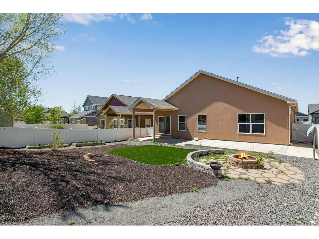 Photo of 3620 Rialto Ave