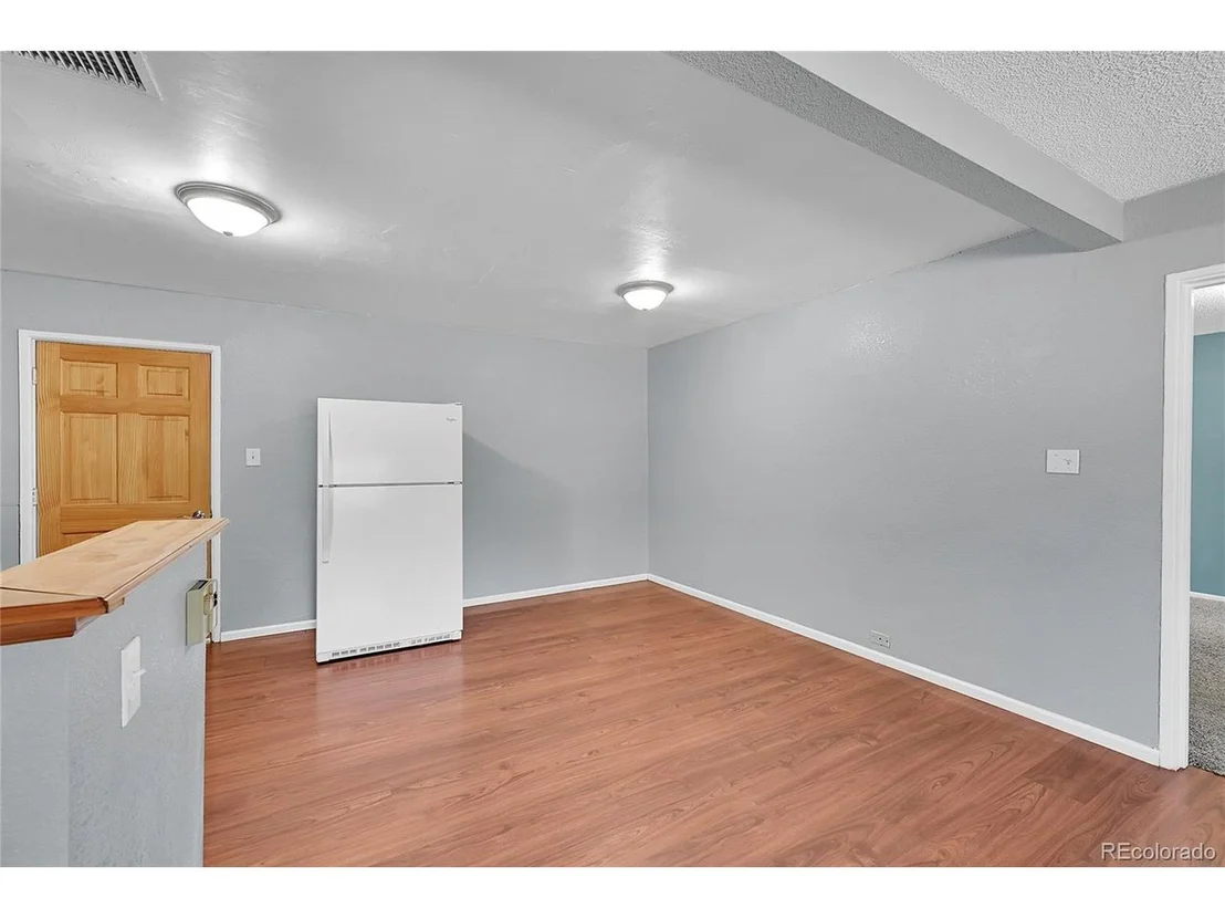 Photo of 1331 Oak Pl