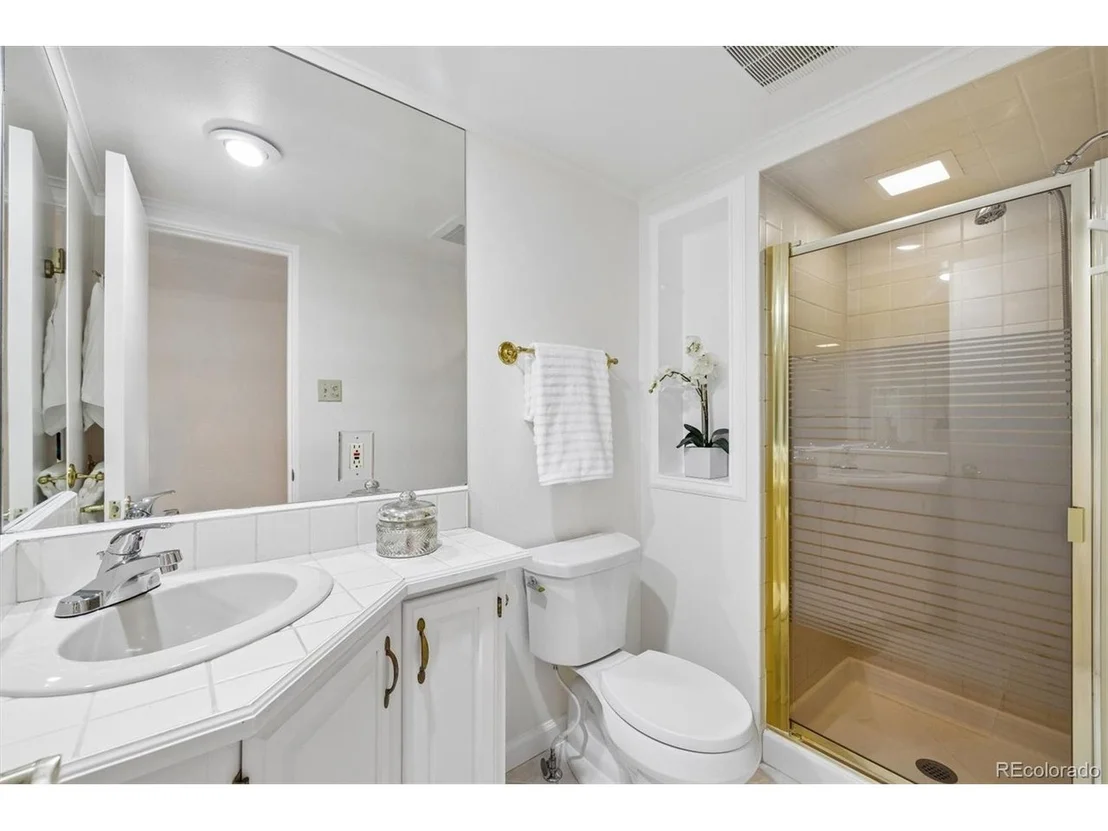 Photo of 4070 Field Dr