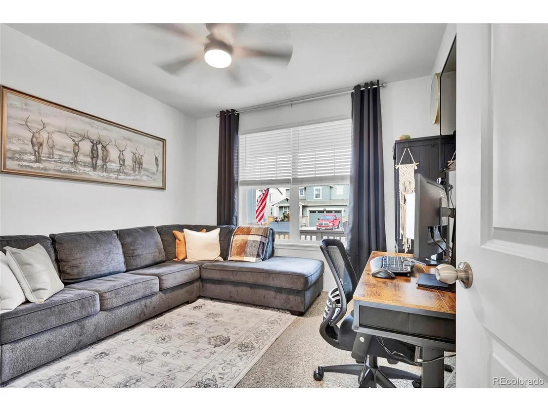 Photo of 1210 Horsetail Loop