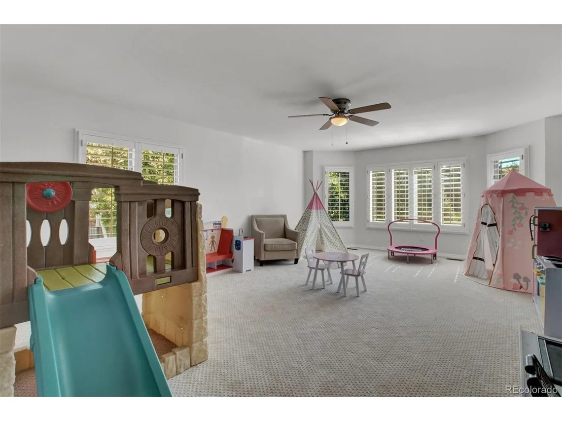 Photo of 8 Red Tail Dr