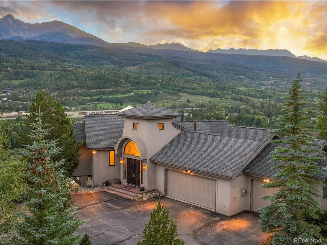 Photo of 948 Hamilton Creek Rd