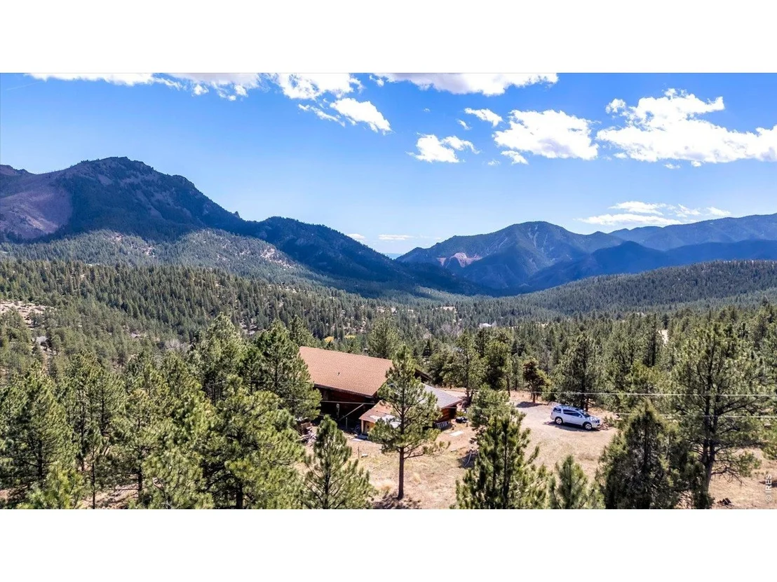 Photo of 679 Cougar Dr