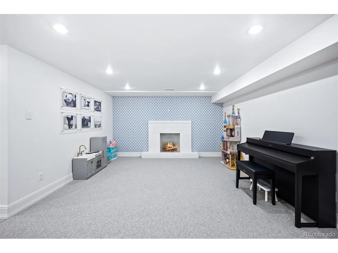 Photo of 346 Elm St