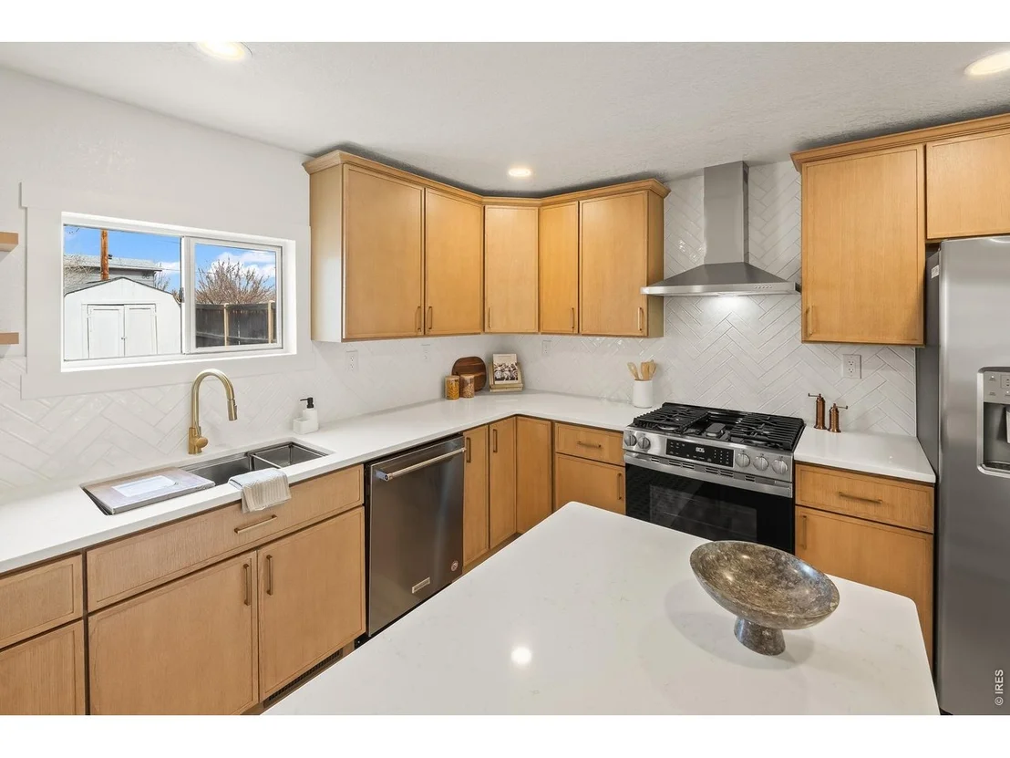 Photo of 104 Oak St