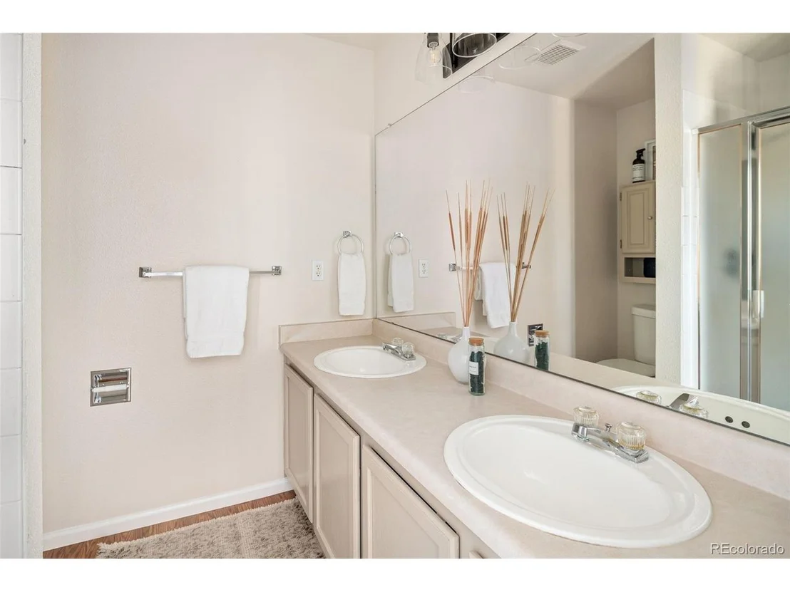 Photo of 9741 Moss Rose Cir