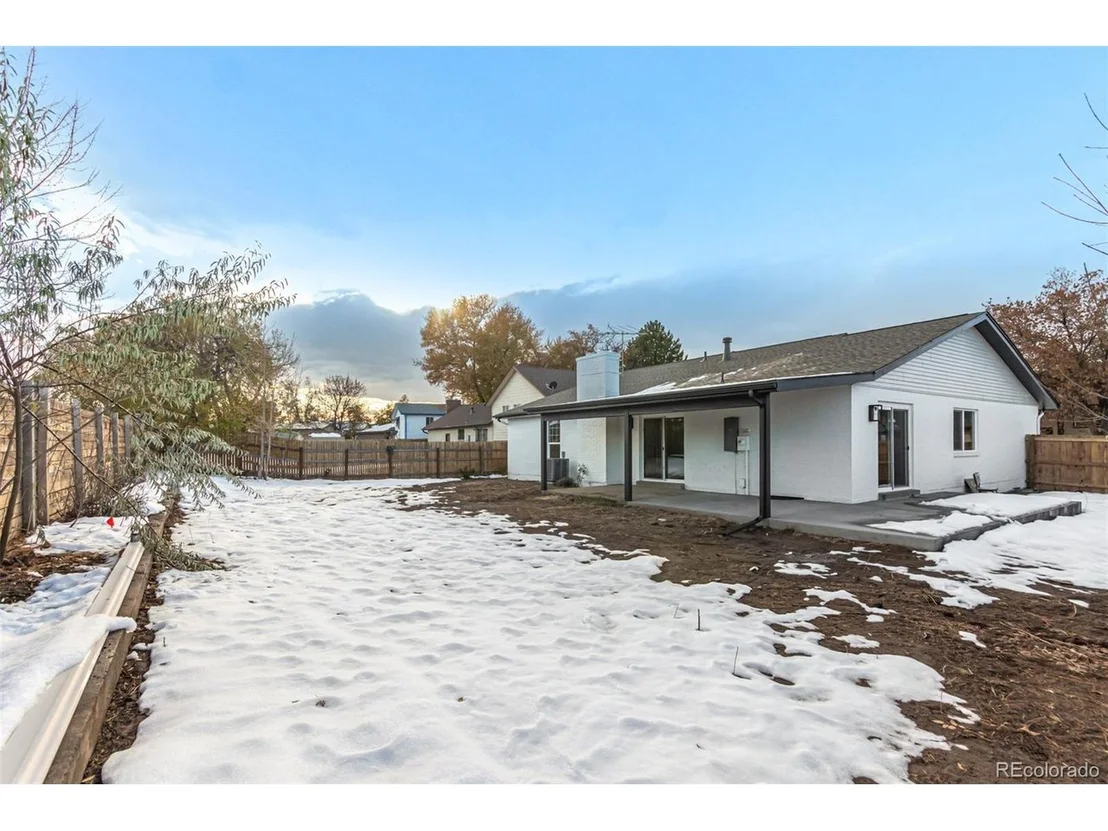 Photo of 5062 Victor Way