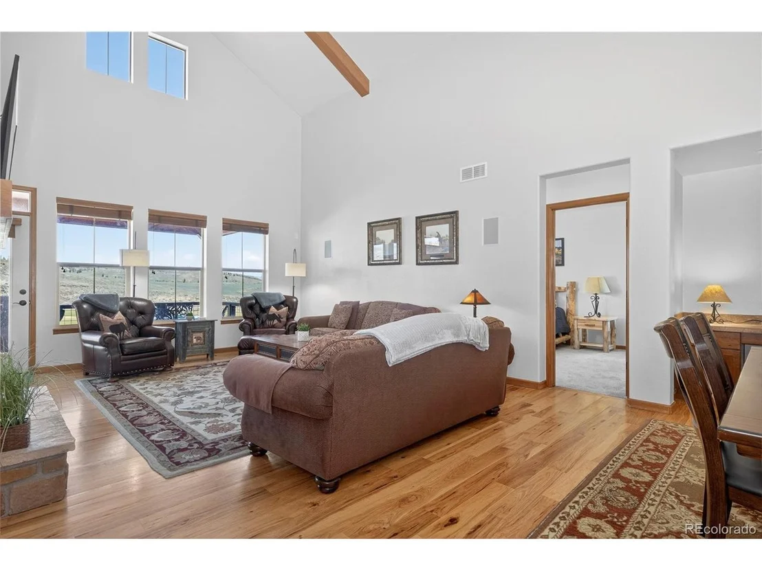 Photo of 150 Fairview Ln