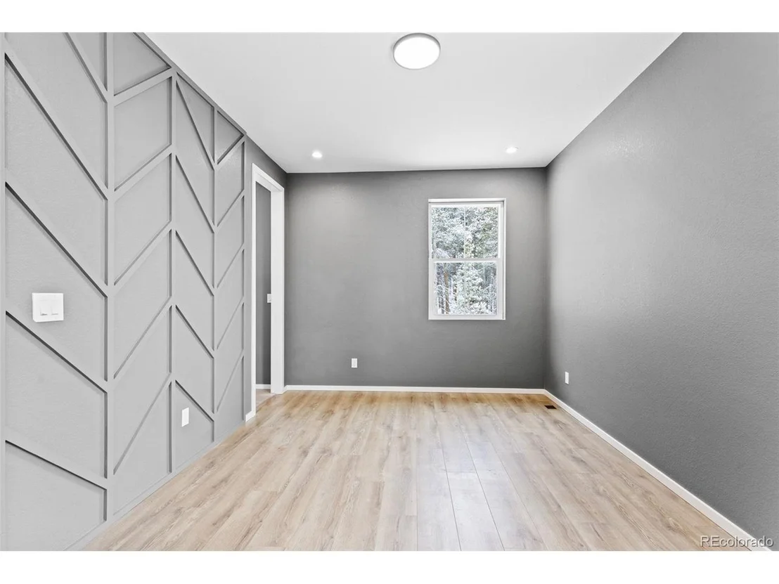 Photo of 50 Evergreen Rd