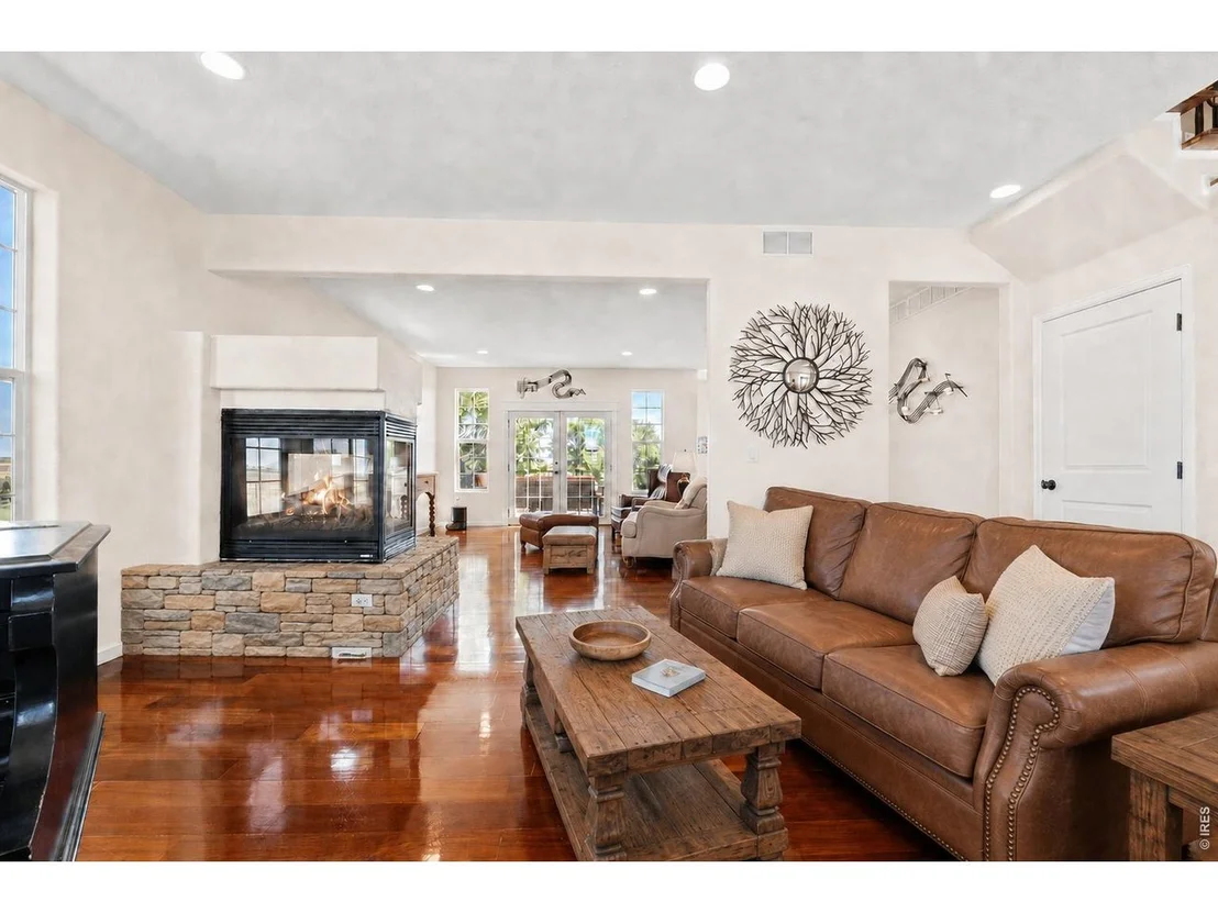 Photo of 15915 County Road W