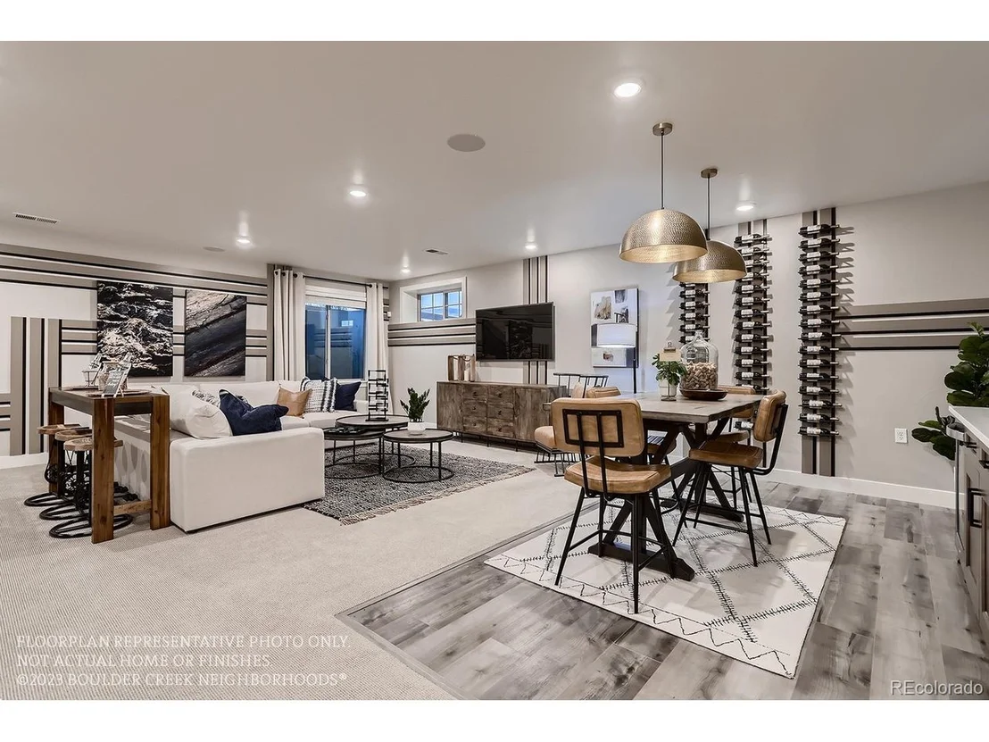 Photo of 727 Quarry Ct